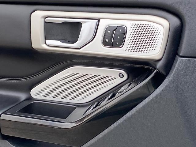 2023 Ford Explorer Platinum