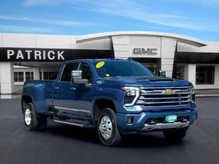 2025 Chevrolet Silverado 3500 HD High Country