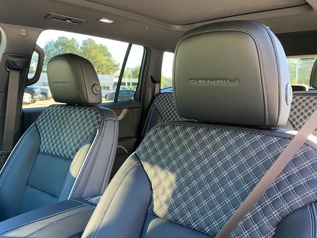 2027 GMC Acadia AWD Denali