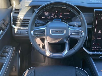 2027 GMC Acadia AWD Denali