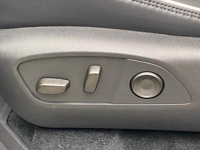 2026 GMC Acadia FWD Denali