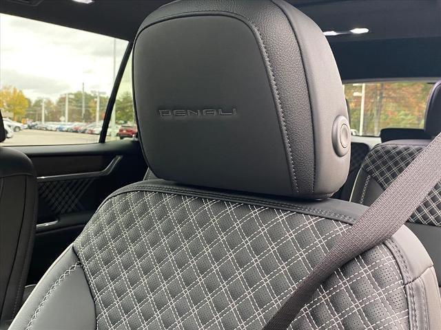 2026 GMC Acadia FWD Denali