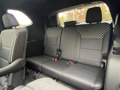 2026 GMC Acadia FWD Denali