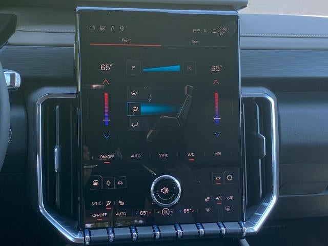 2026 GMC Acadia AWD Elevation