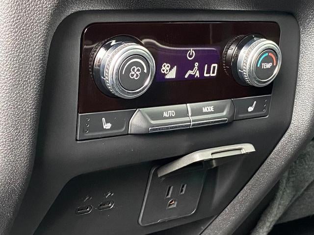 2026 GMC Acadia AWD Denali