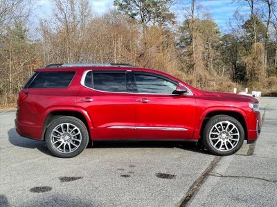 2023 GMC Acadia Denali