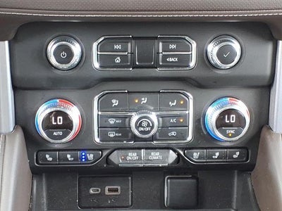 2022 GMC Yukon SLT