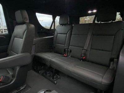 2022 Chevrolet Suburban High Country