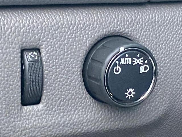 2022 GMC Canyon 2WD Elevation Standard