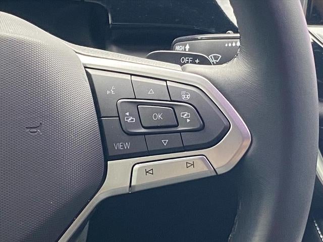 2024 Volkswagen Atlas Cross Sport 2.0T SEL R-Line