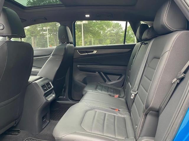 2024 Volkswagen Atlas Cross Sport 2.0T SEL R-Line