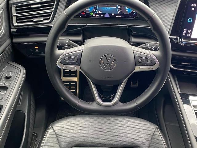 2024 Volkswagen Atlas Cross Sport 2.0T SEL R-Line