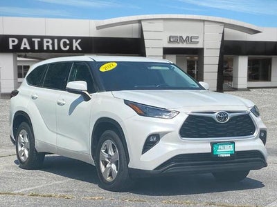 2022 Toyota Highlander LE
